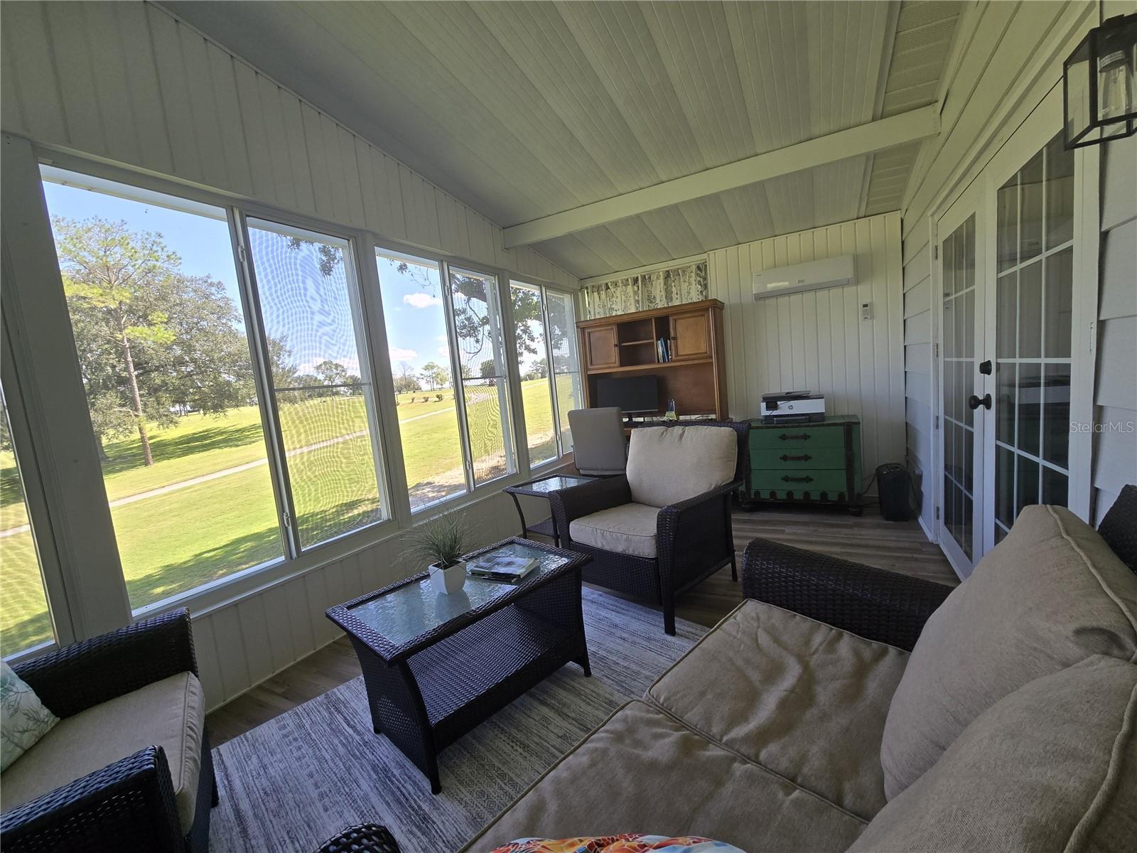 Image 15 of 33 For 3935 Parway Road 1322