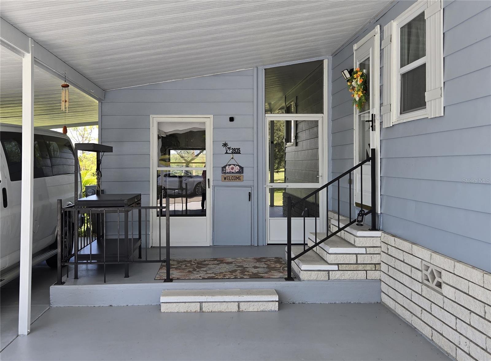 Image 3 of 33 For 3935 Parway Road 1322