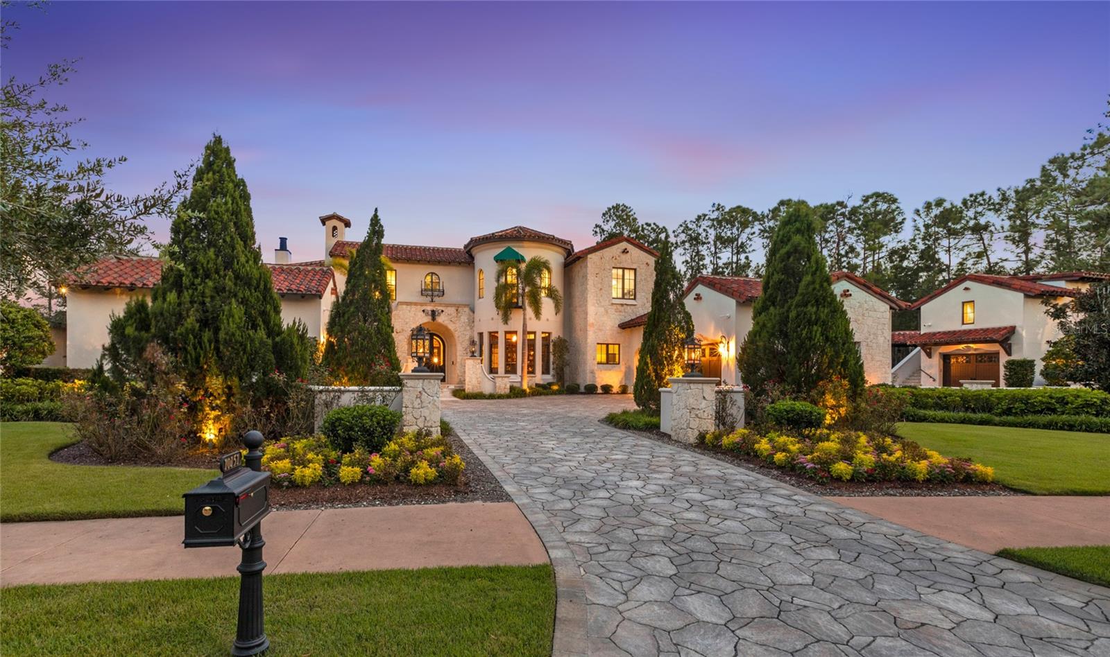 Details for 10151 Enchanted Oak Drive, GOLDEN OAK, FL 32836