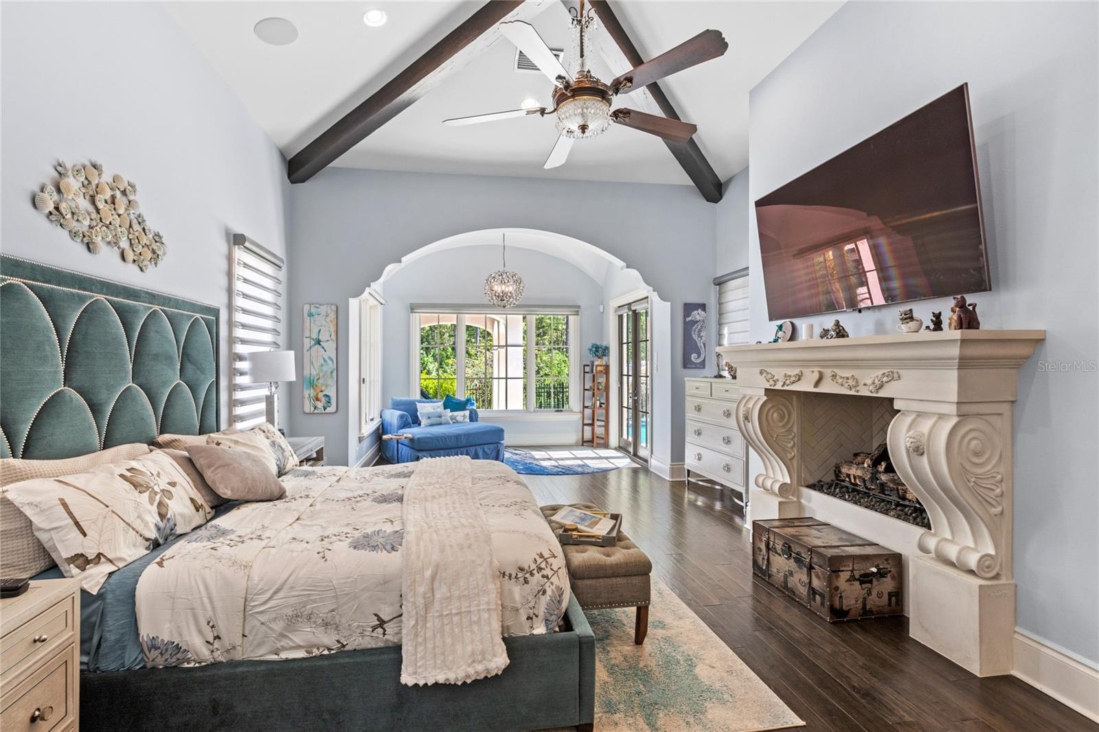 Image 32 of 68 For 10151 Enchanted Oak Drive
