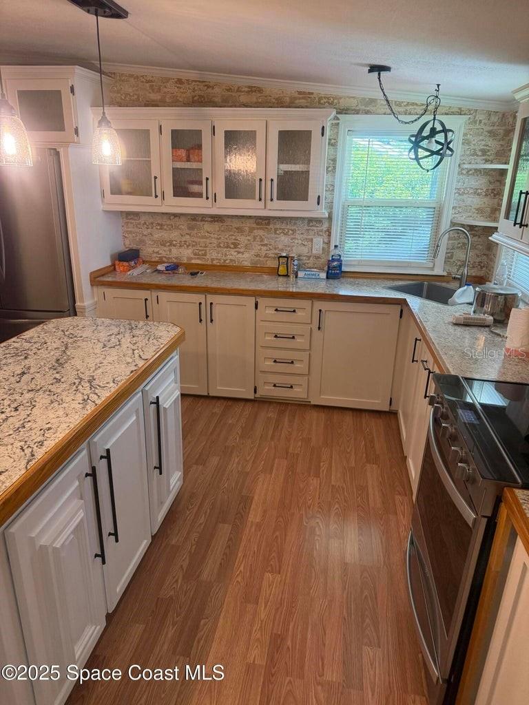 Image 6 of 16 For 4193 Balsa Place