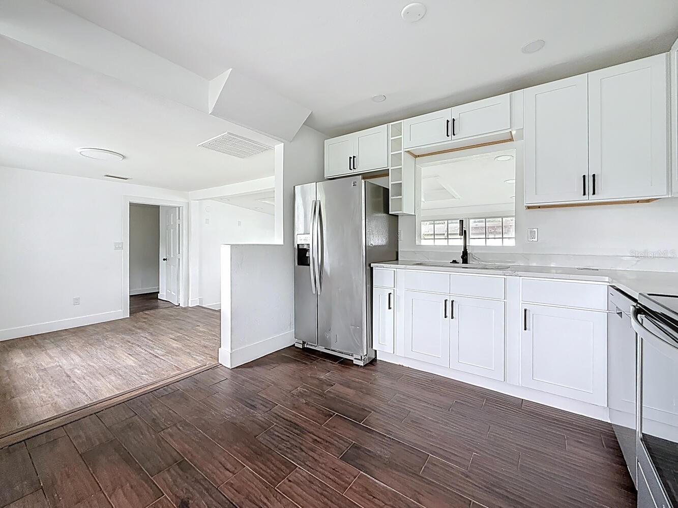 Image 13 of 46 For 2122 52nd Avenue N