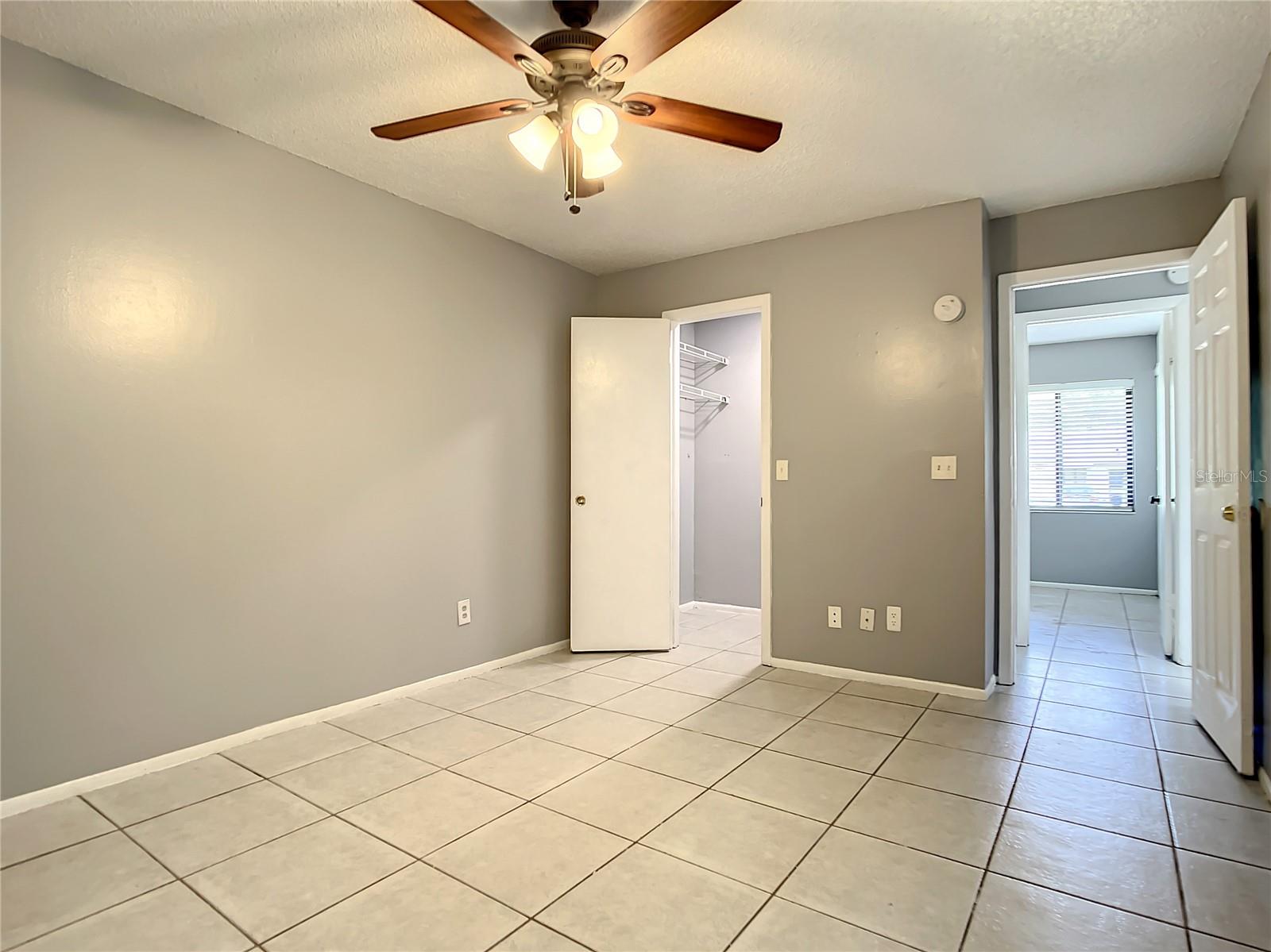 Image 30 of 45 For 9972 Burl Way