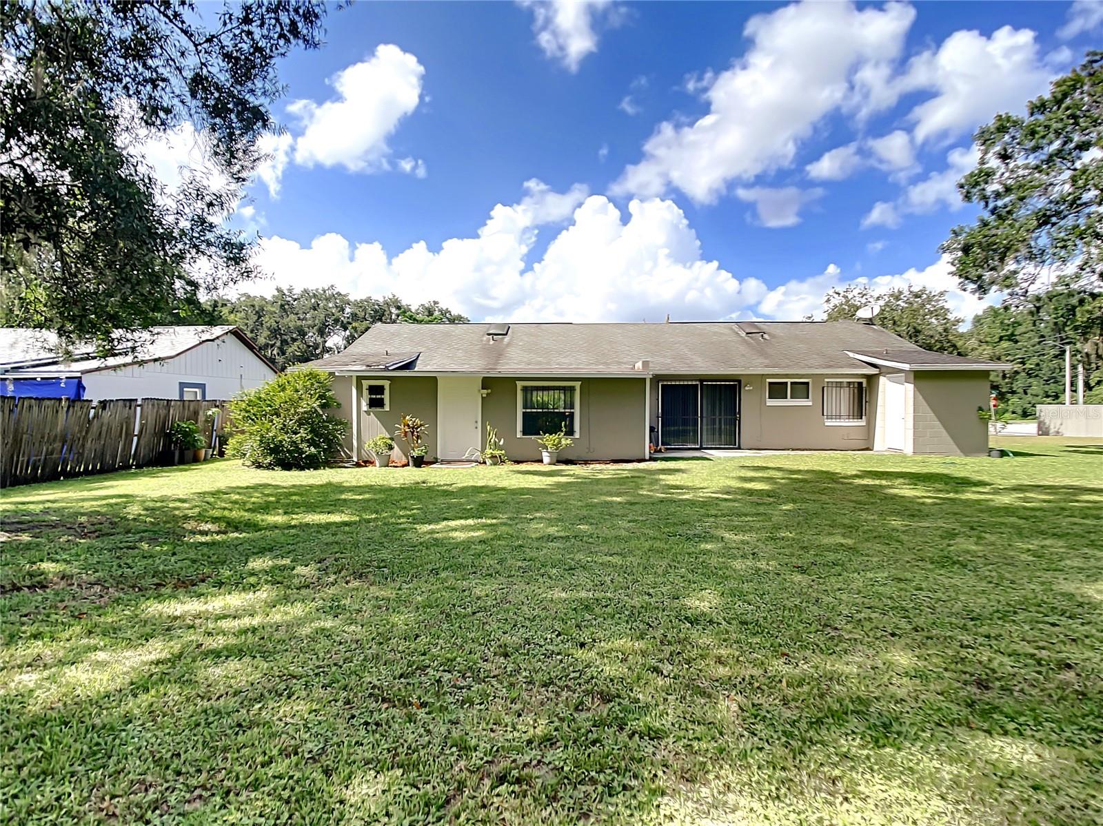 Image 35 of 45 For 9972 Burl Way