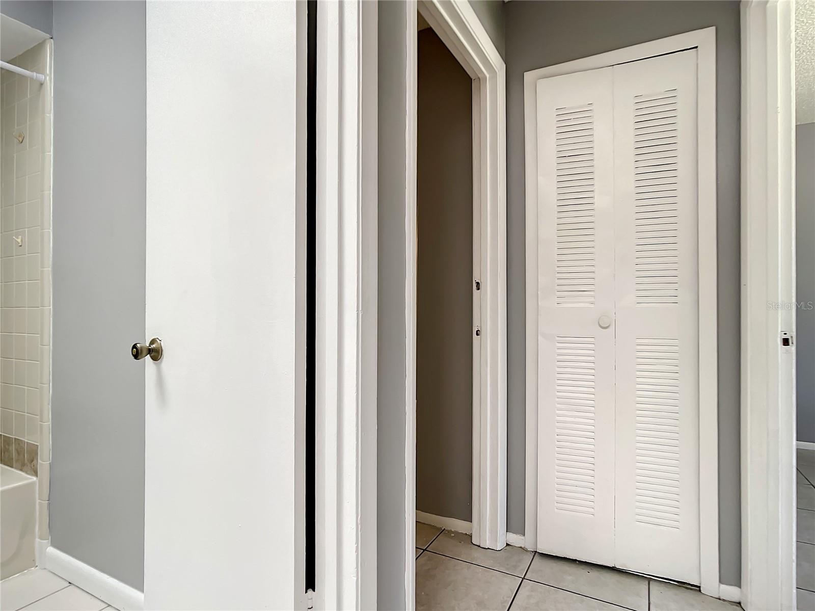 Image 6 of 45 For 9972 Burl Way