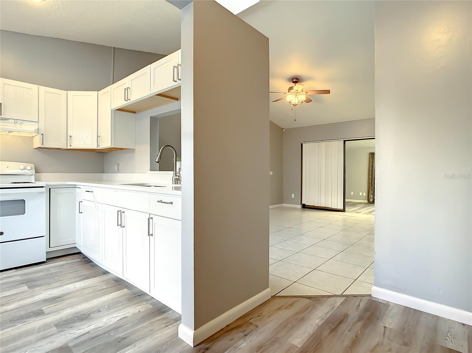 Image 8 of 45 For 9972 Burl Way