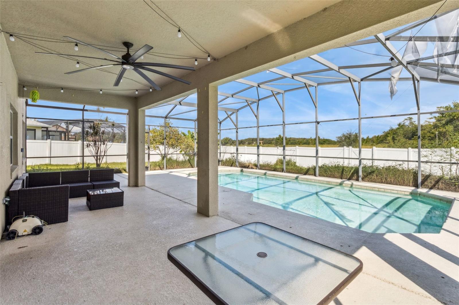 Image 45 of 58 For 2546 Baykal Drive