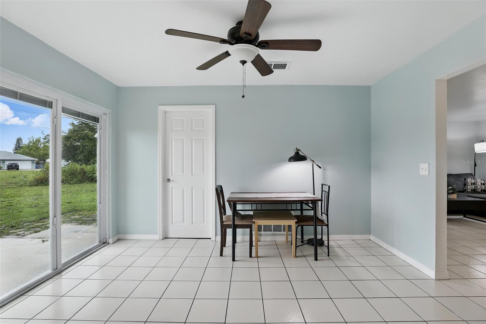 Image 14 of 28 For 3229 Sabal Palm Drive