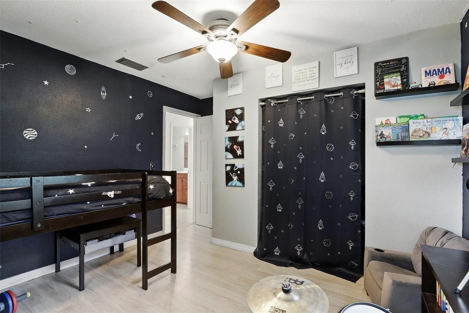 Image 19 of 28 For 3229 Sabal Palm Drive