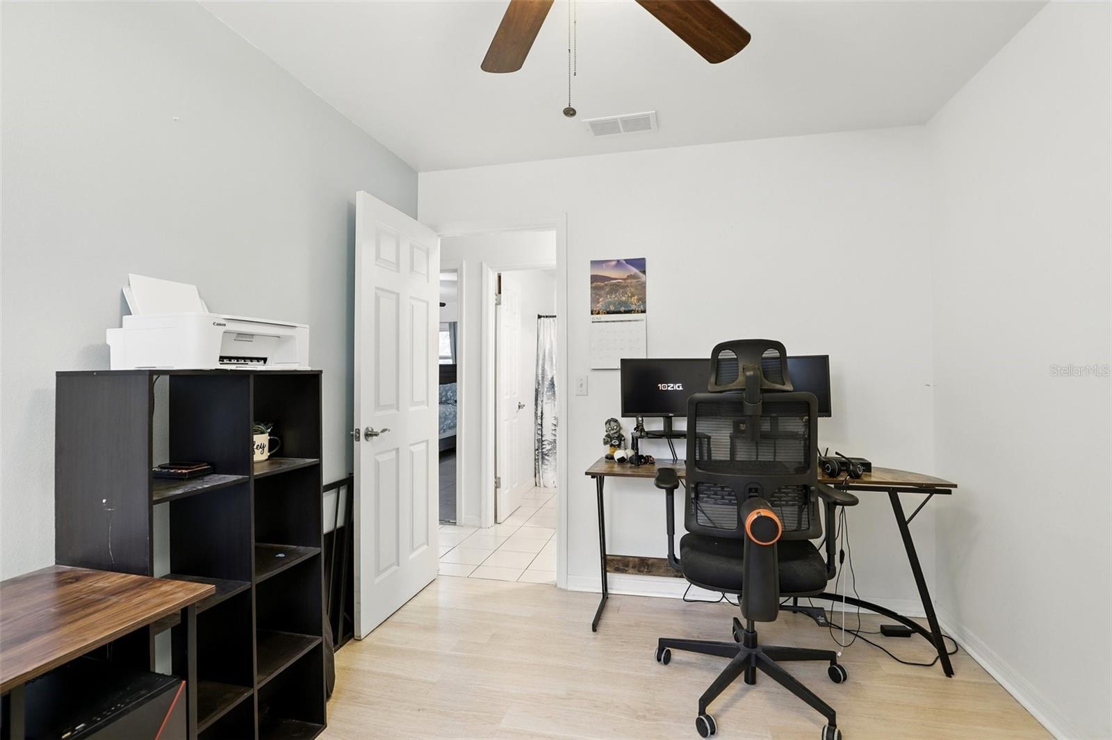 Image 22 of 28 For 3229 Sabal Palm Drive