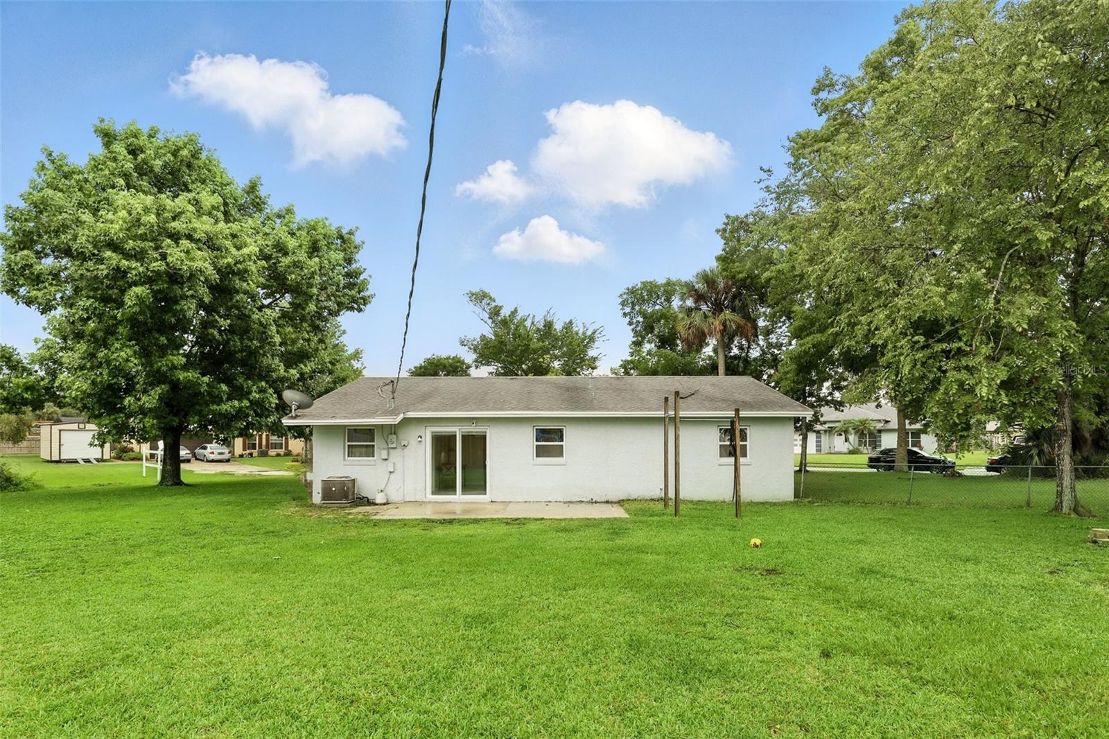 Image 25 of 28 For 3229 Sabal Palm Drive