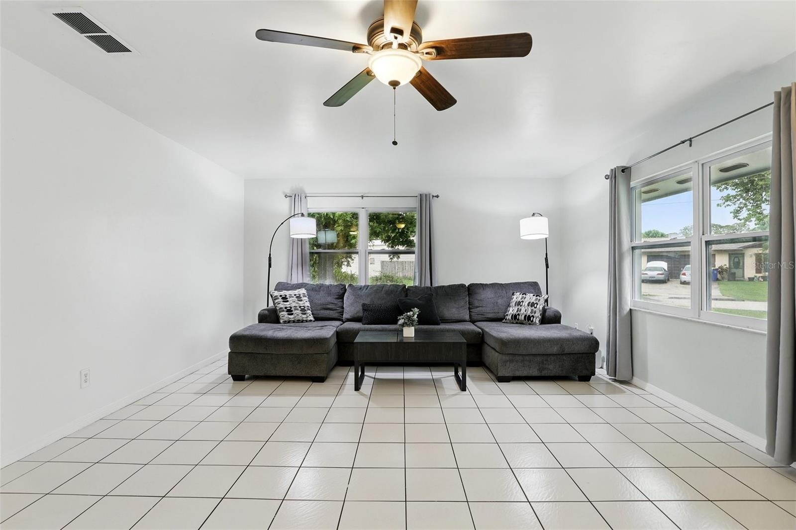 Image 6 of 28 For 3229 Sabal Palm Drive