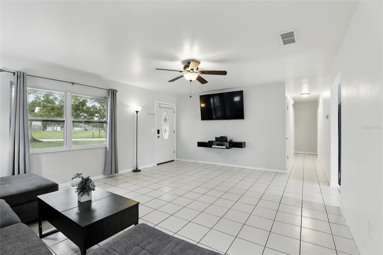 Image 8 of 28 For 3229 Sabal Palm Drive