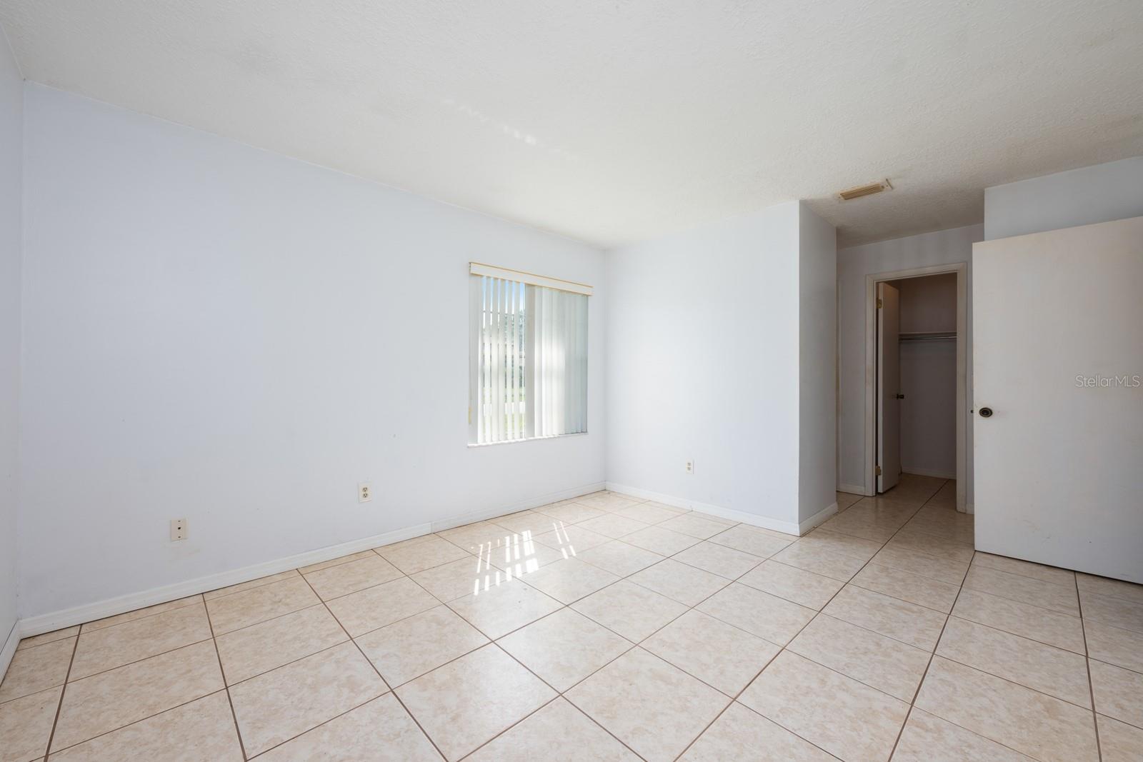 Image 11 of 22 For 1256 Sophie Boulevard