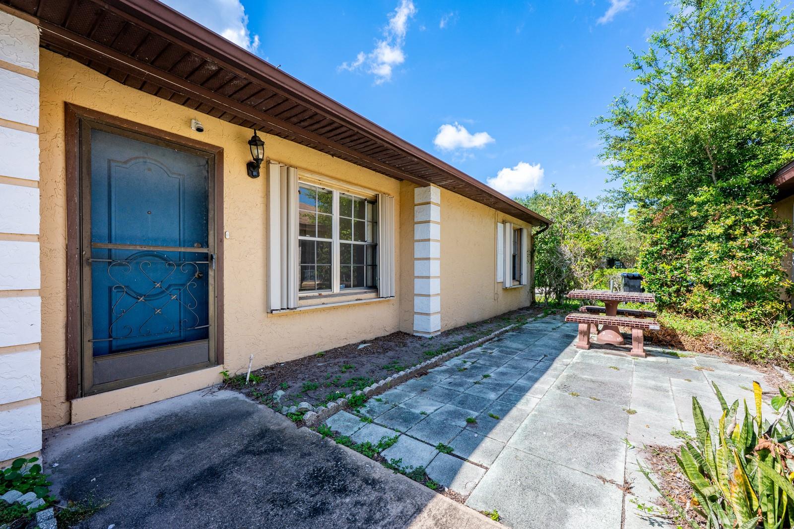 Image 2 of 22 For 1256 Sophie Boulevard