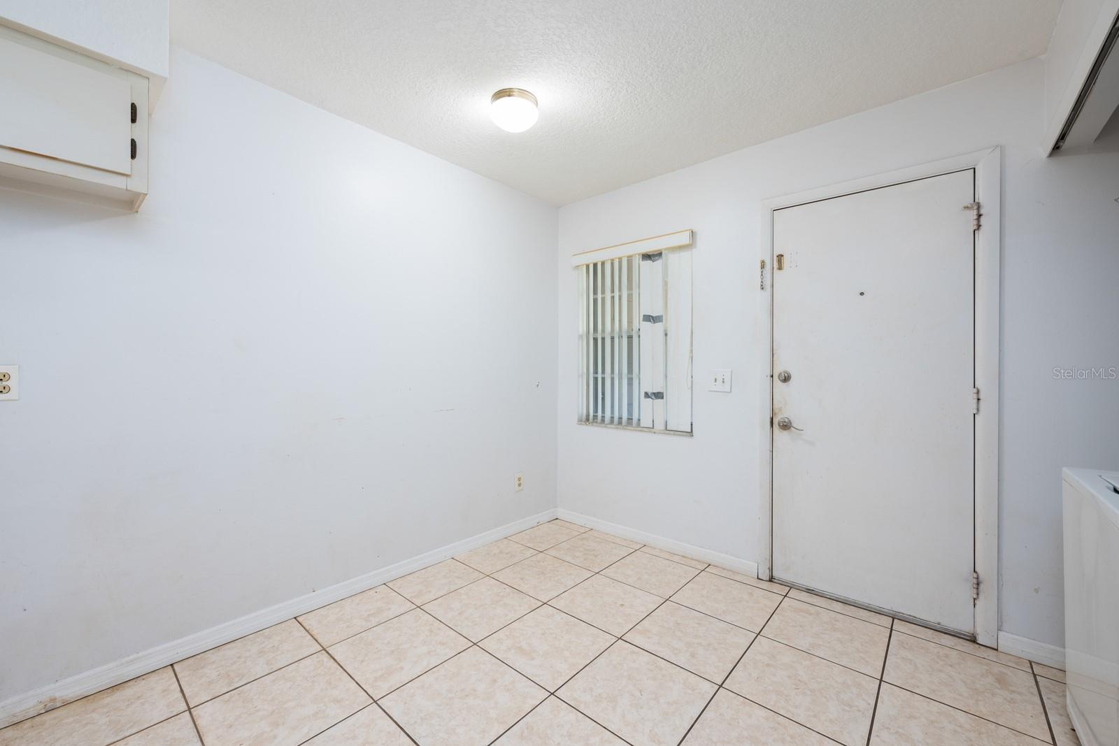 Image 8 of 22 For 1256 Sophie Boulevard