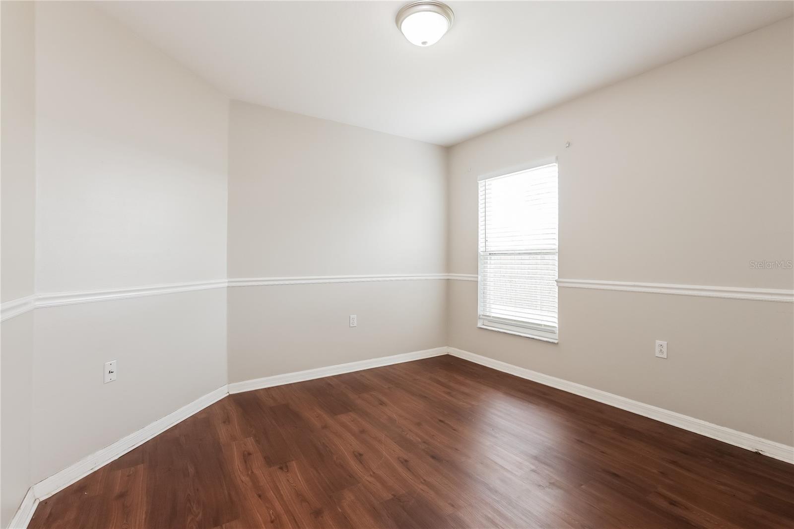 Image 10 of 15 For 10518 Salisbury Street