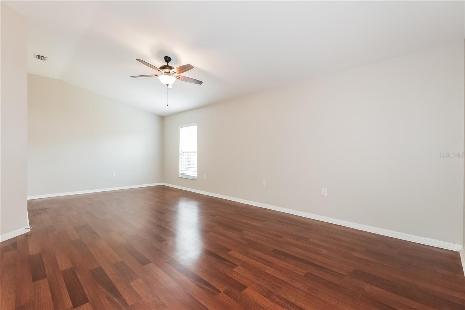 Image 8 of 15 For 10518 Salisbury Street