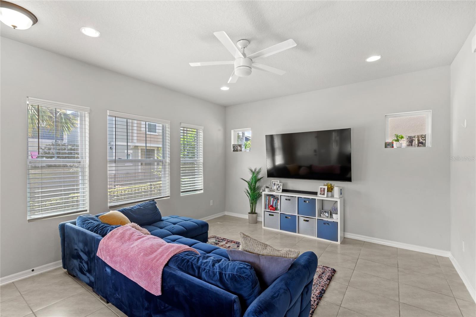 Image 5 of 25 For 4625 Eureka Lane