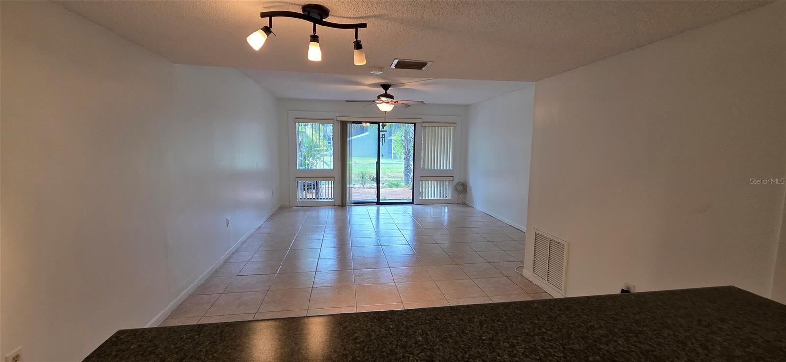 Image 10 of 49 For 6124 Peregrine Avenue D06