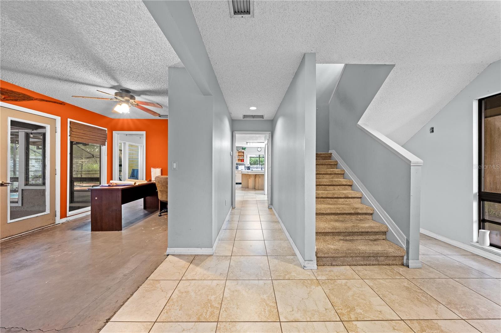 Image 10 of 72 For 1870 King Edward Drive