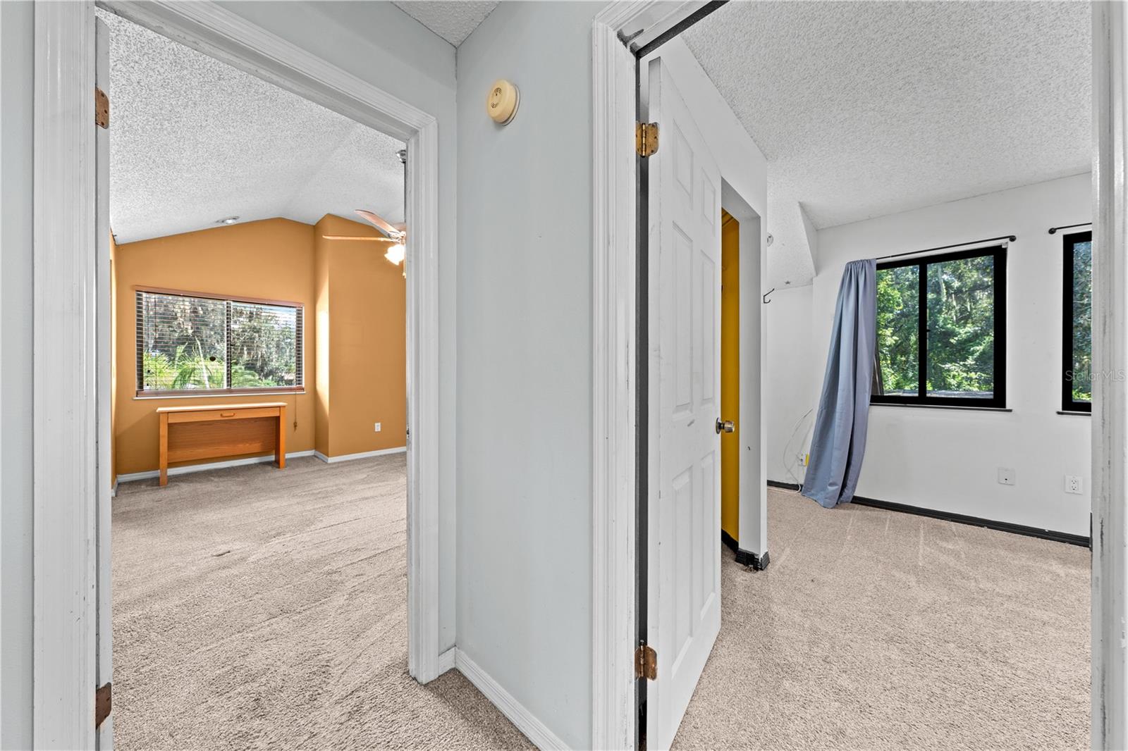 Image 34 of 72 For 1870 King Edward Drive