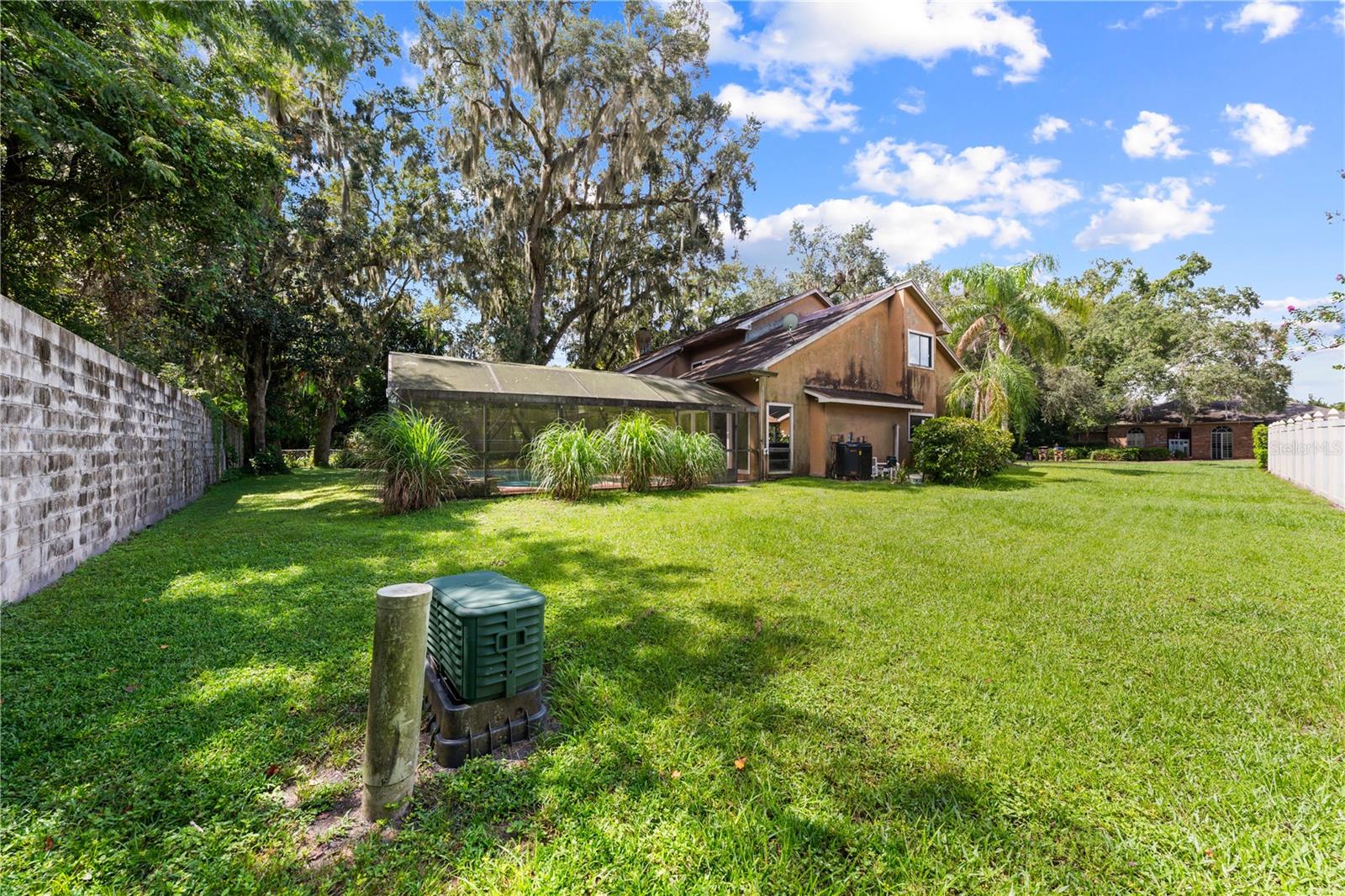 Image 62 of 72 For 1870 King Edward Drive