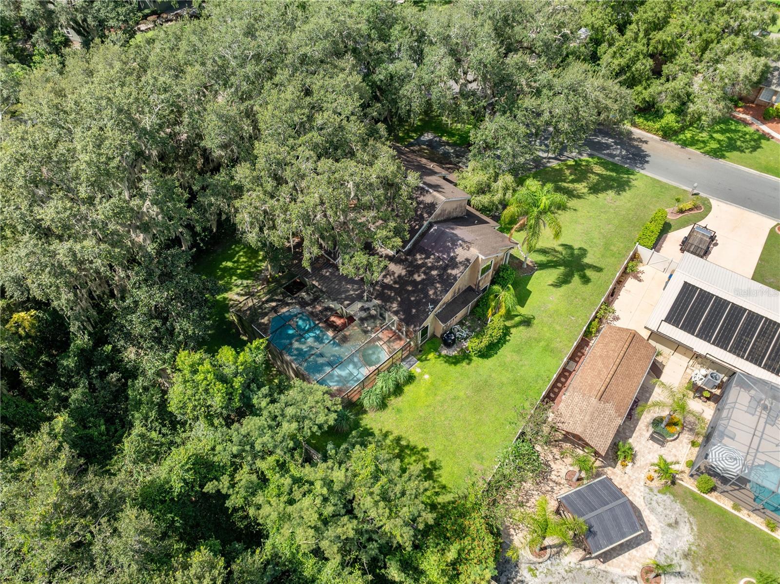 Image 65 of 72 For 1870 King Edward Drive