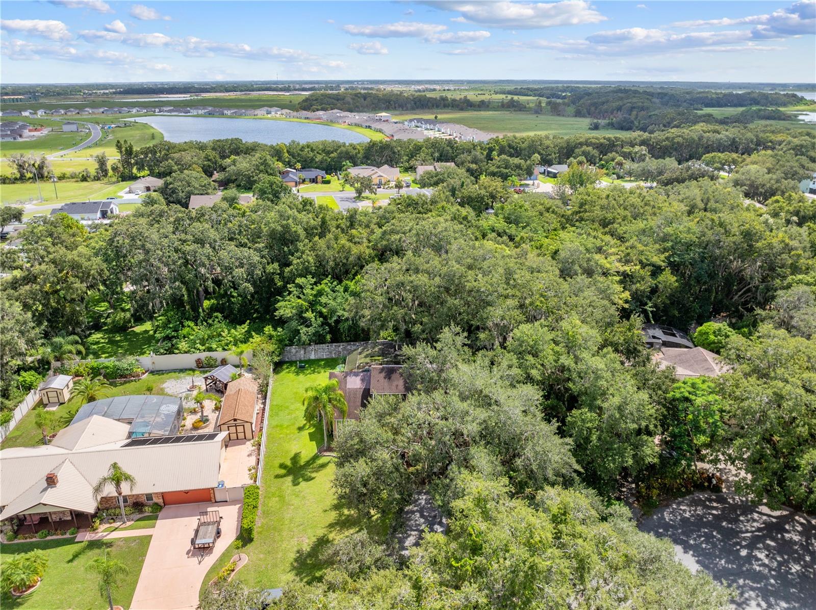Image 68 of 72 For 1870 King Edward Drive
