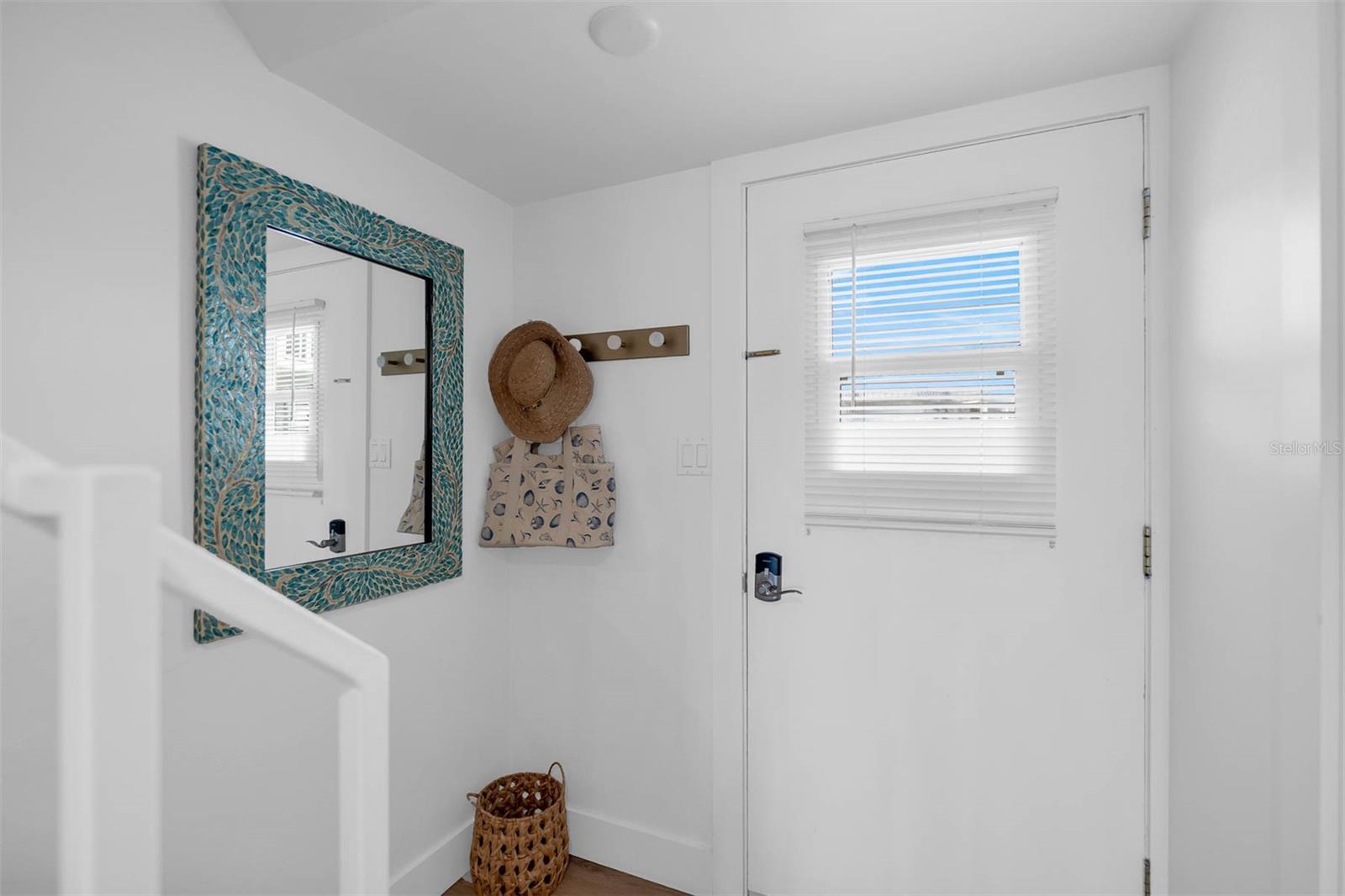 Image 19 of 39 For 4831 Saxon Drive 2050