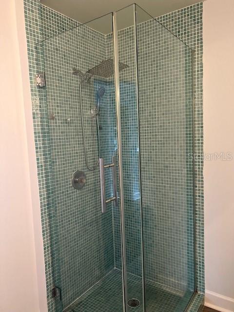 Image 8 of 15 For 706 Pine Street 8