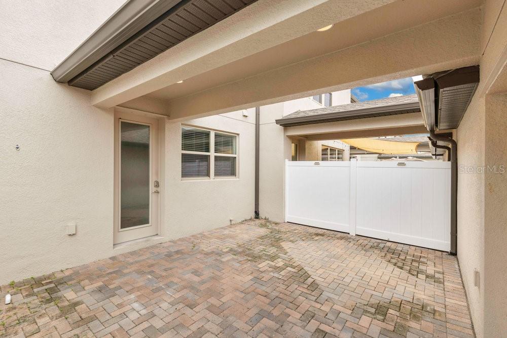 Image 19 of 48 For 5043 Walker Street