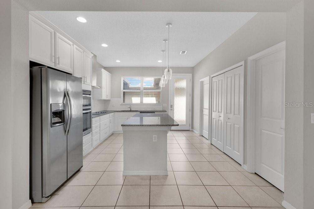 Image 7 of 48 For 5043 Walker Street