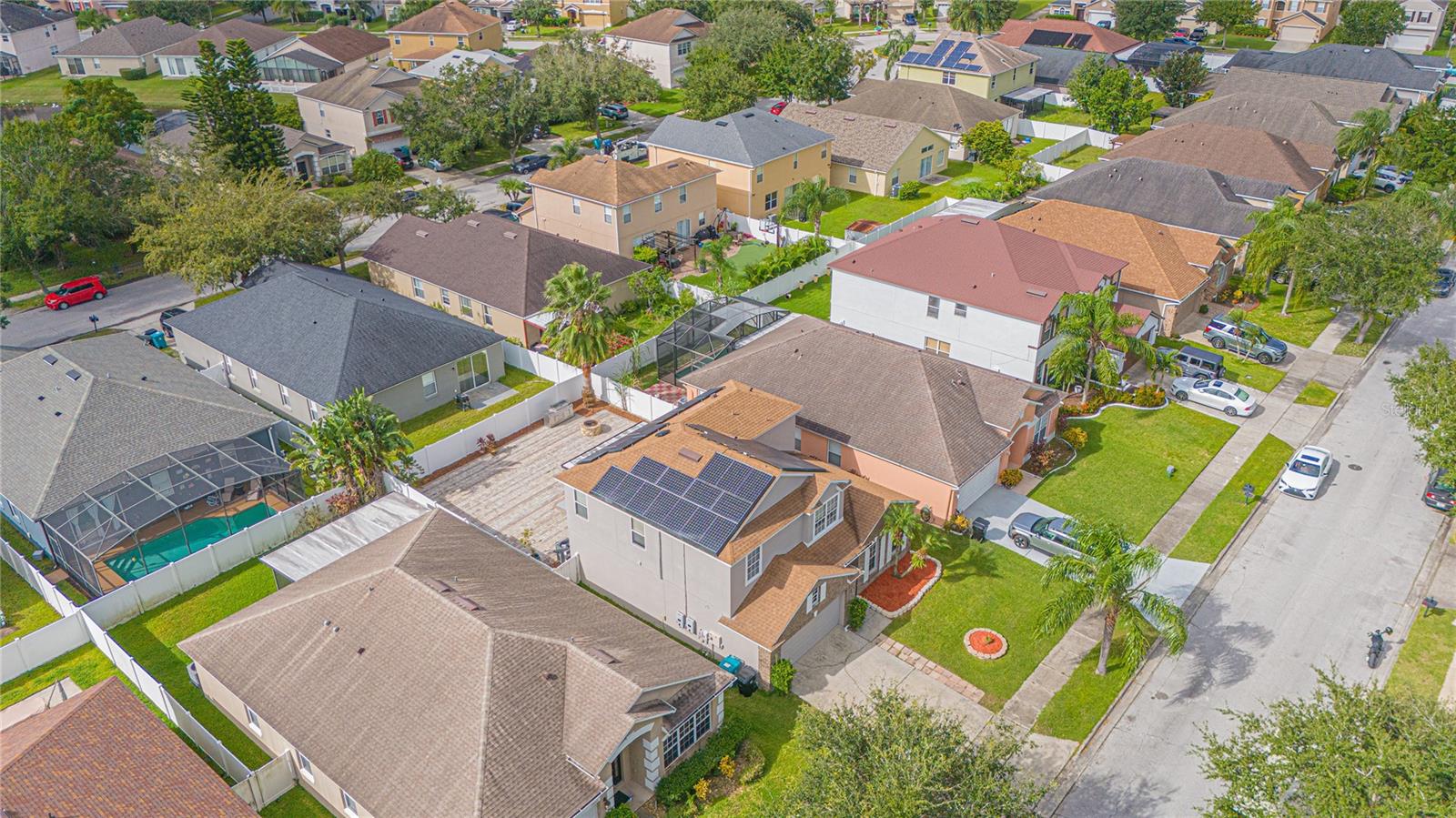 Image 11 of 48 For 10014 Medallion Bluff Lane