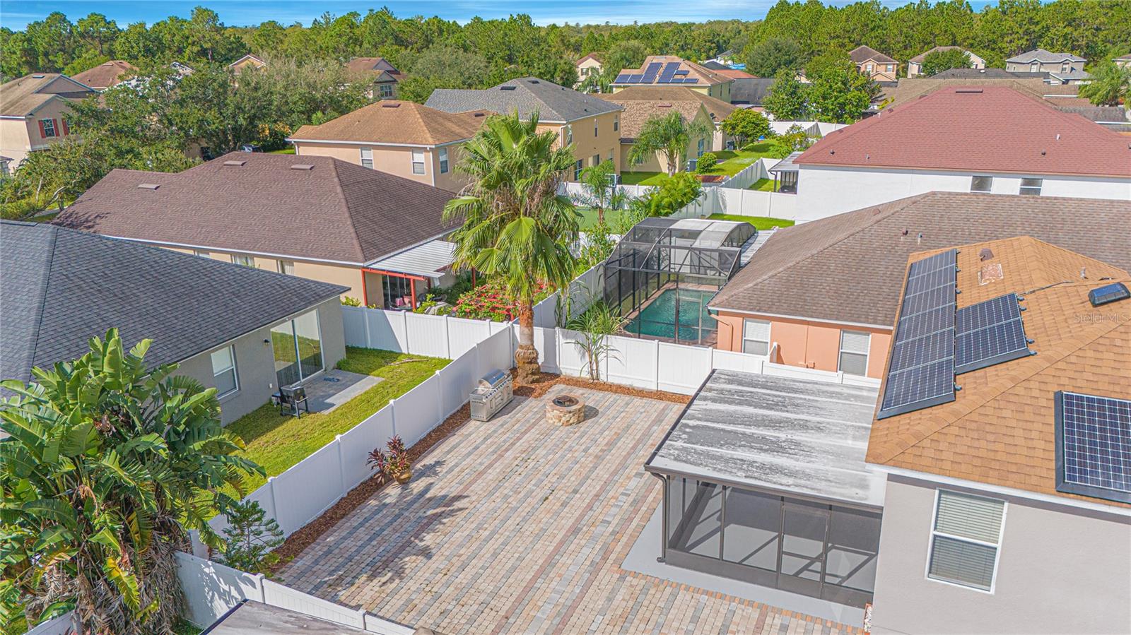 Image 14 of 48 For 10014 Medallion Bluff Lane