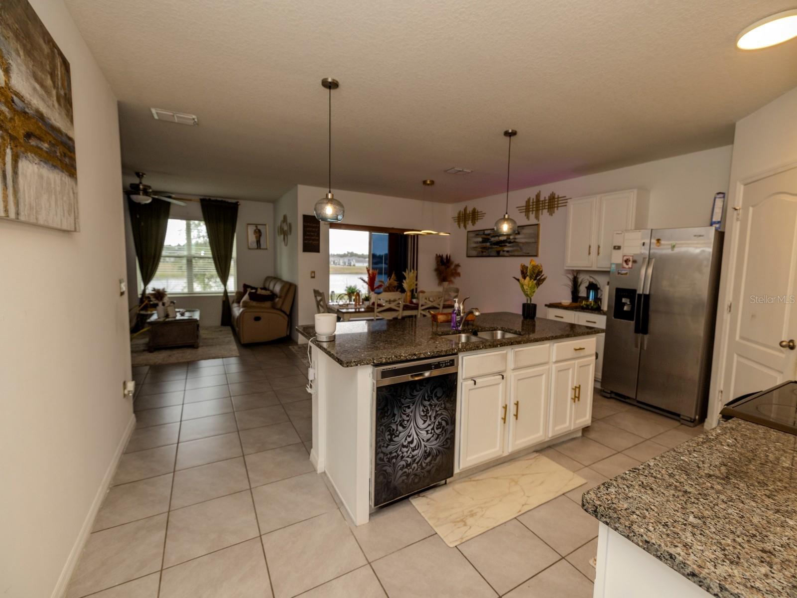 Image 5 of 24 For 3332 Logan Berry Drive