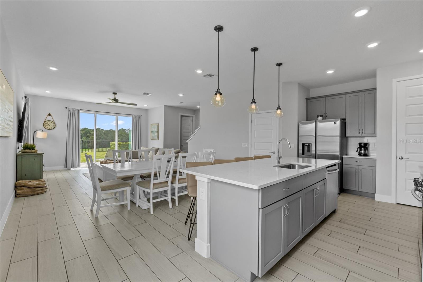 Image 15 of 66 For 844 Driving Range Court