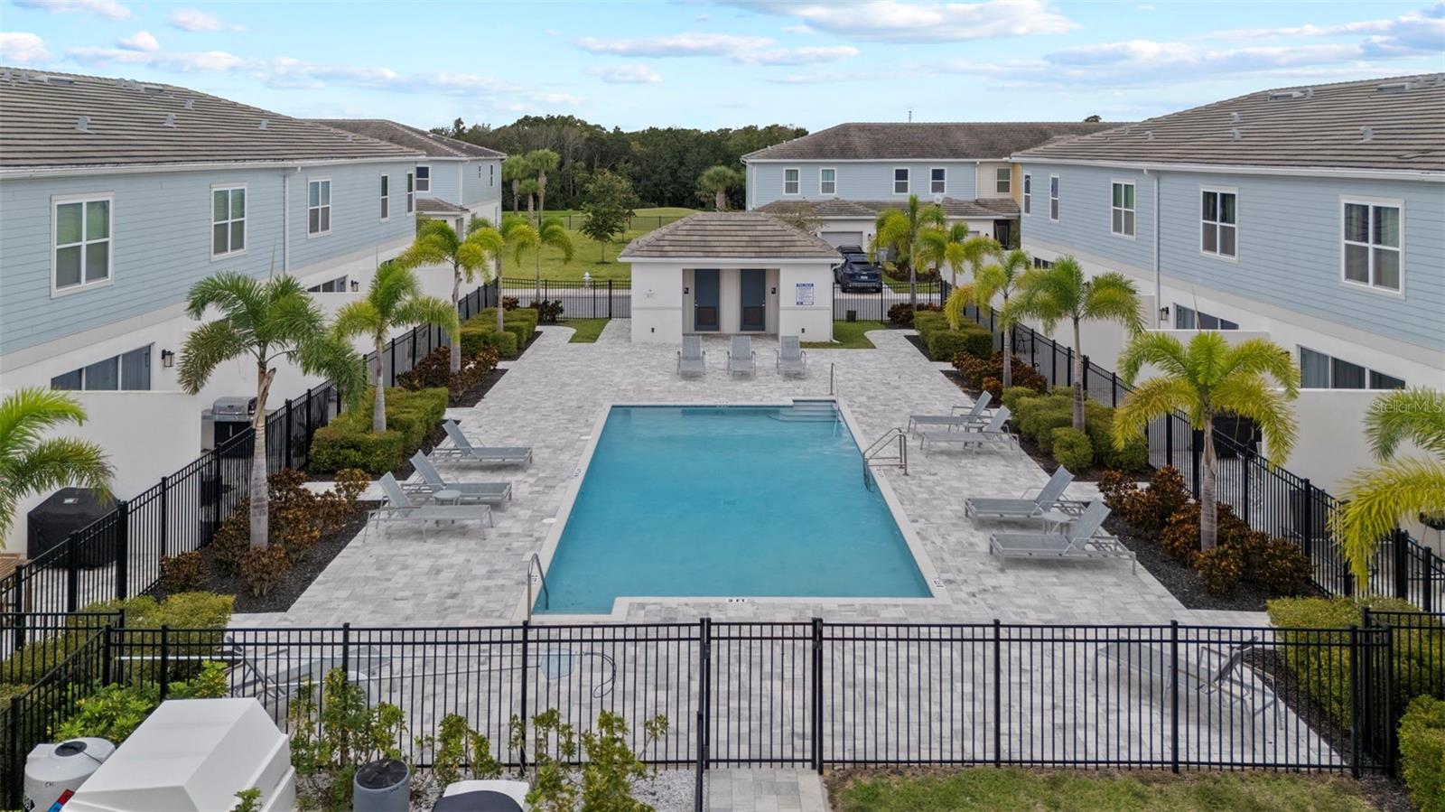 Image 63 of 66 For 844 Driving Range Court