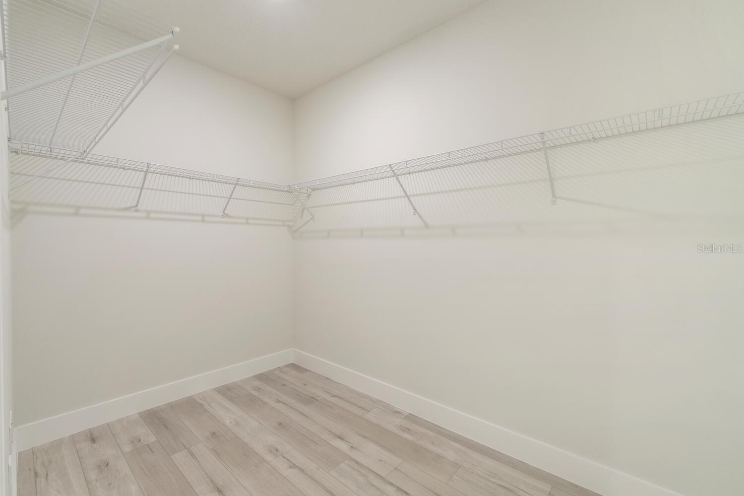 Listing photo id 23 for 9371 Cougar Paw Drive