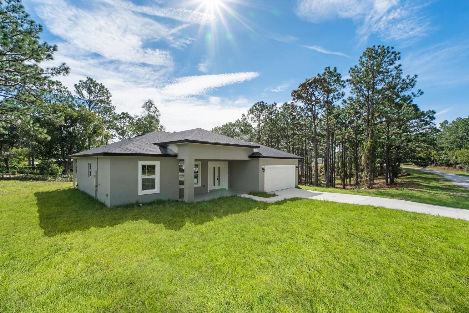 Listing photo id 2 for 9371 Cougar Paw Drive