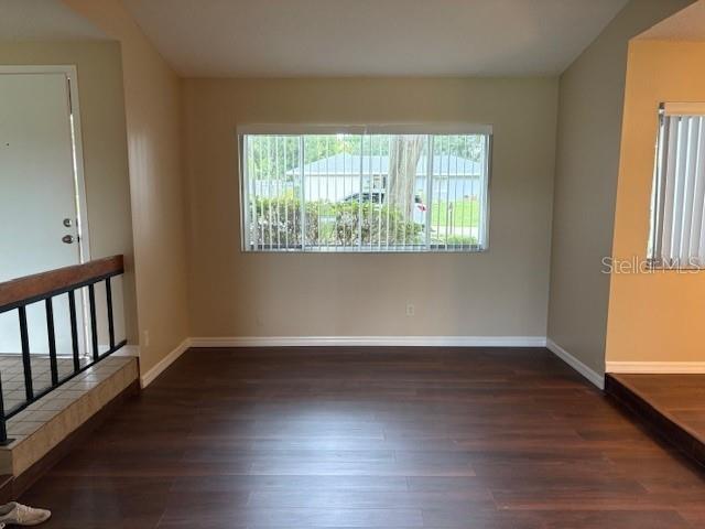 Image 6 of 27 For 504 Eagle Circle