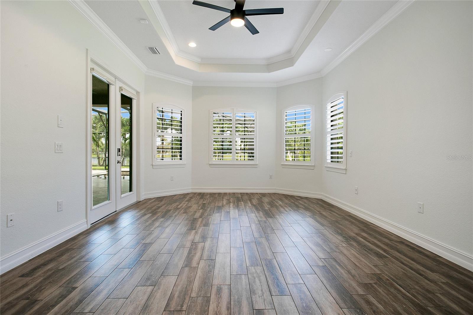 Image 12 of 45 For 10020 Hatton Circle