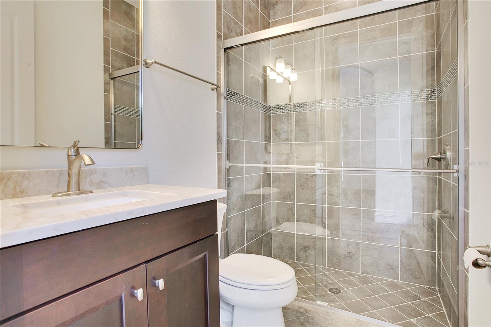 Image 18 of 45 For 10020 Hatton Circle