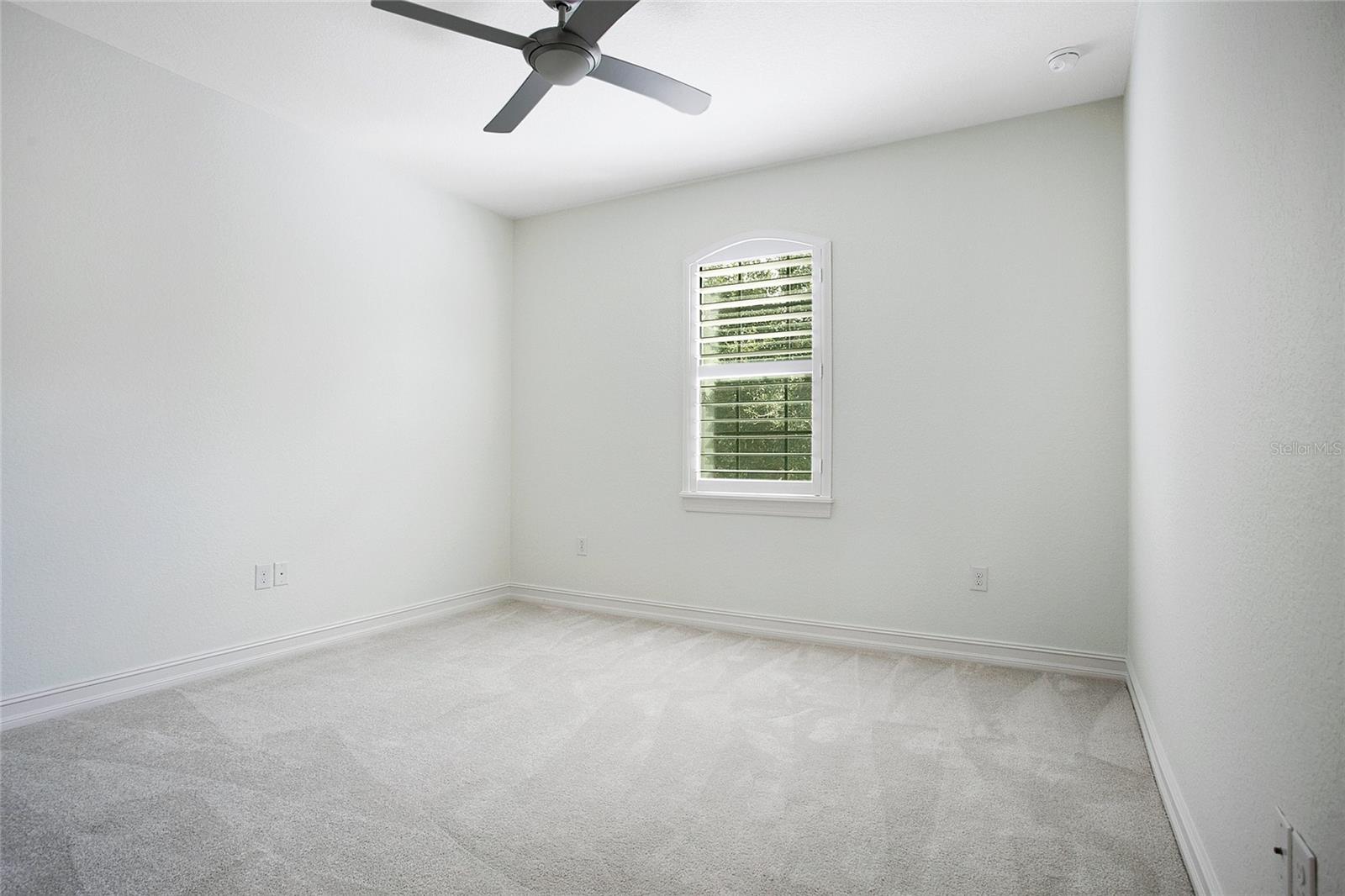 Image 24 of 45 For 10020 Hatton Circle
