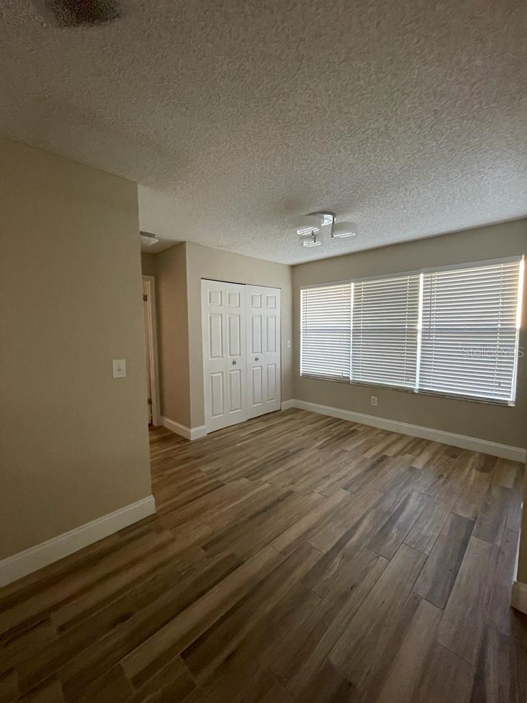 Image 11 of 30 For 5148 Conroy Road 18