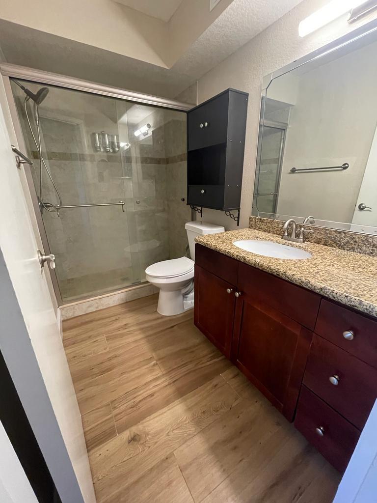 Image 13 of 30 For 5148 Conroy Road 18