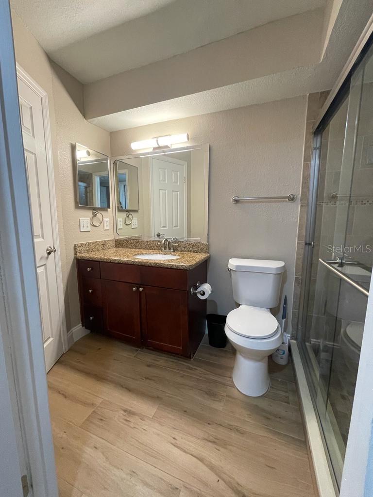 Image 14 of 30 For 5148 Conroy Road 18