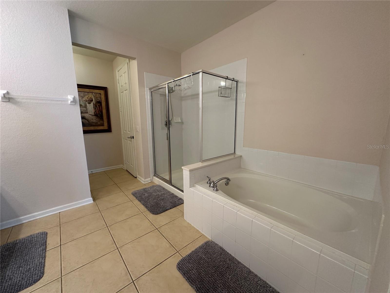 Image 18 of 67 For 5036 Shoreway Loop 305
