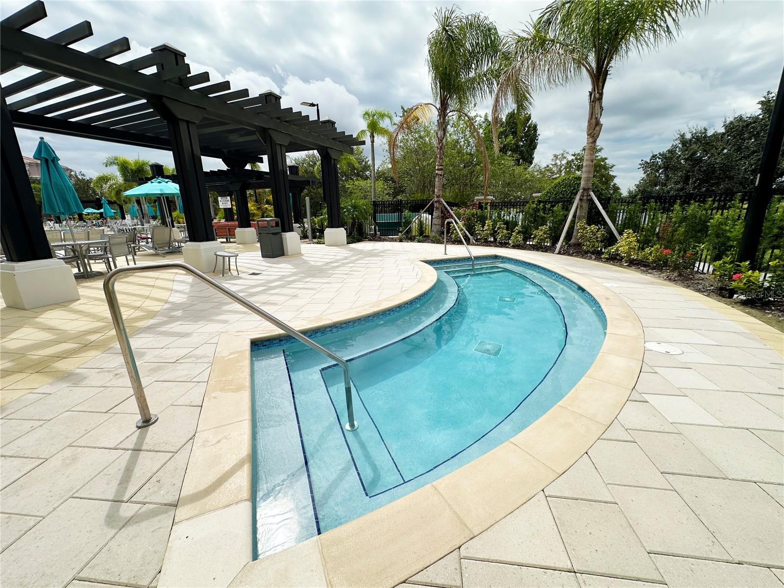 Image 54 of 67 For 5036 Shoreway Loop 305