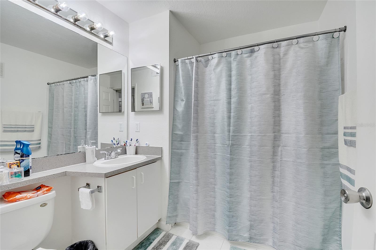 Image 14 of 34 For 8813 Latrec Ave  7206